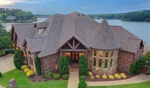 295 Sparling Rd, Hot Springs, AR 71913