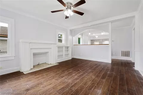 Living - 717 S 23rd St, Fort Smith, AR 72901 photo 2 of 4