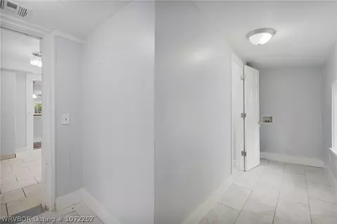 Entry Way - 717 S 23rd St, Fort Smith, AR 72901 photo 3 of 4