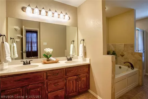 9804 E Pointe Dr, Fort Smith, AR 72903 photo 13