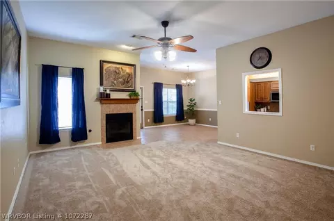 9804 E Pointe Dr, Fort Smith, AR 72903 photo 4