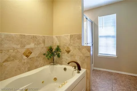 9804 E Pointe Dr, Fort Smith, AR 72903 photo 15