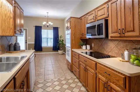 9804 E Pointe Dr, Fort Smith, AR 72903 photo 10