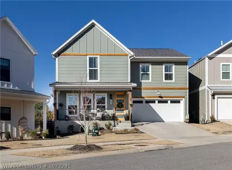 2661 N Gulley Grove Cir, Fayetteville, AR 72703