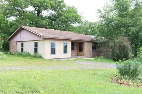 20982 Conser Rd, Heavener, OK 74937