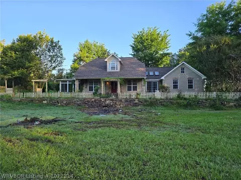 6726 Button Wood Ln, Charleston, AR 72933