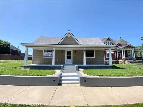 219 N 9th St, Fort Smith, AR 72901