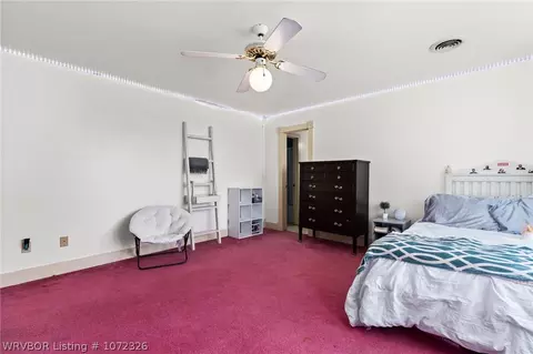 Bedroom - 136 E Highway 252, Huntington, AR 72940 photo 6 of 8