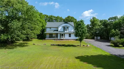 Exterior - 136 E Highway 252, Huntington, AR 72940 photo 2 of 6