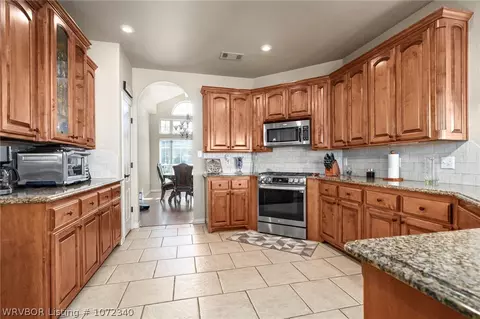 12830 Marble Dr, Fort Smith, AR 72916 photo 9