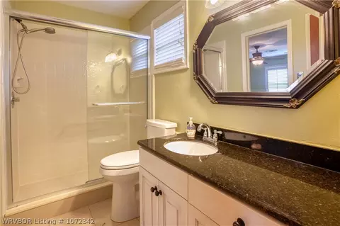Bath - 7515 Oxford Pl, Fort Smith, AR 72903 photo 5 of 5