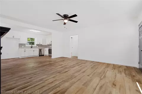 Living - 2509 S M St, Fort Smith, AR 72901 photo 4 of 4