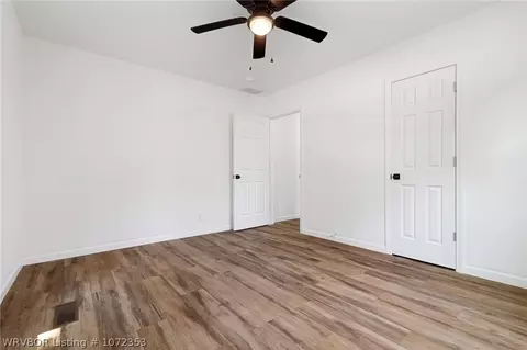 Bedroom - 2509 S M St, Fort Smith, AR 72901 photo 6 of 9