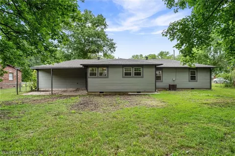 Exterior - 2315 N 53rd St, Fort Smith, AR 72904 photo 2 of 5