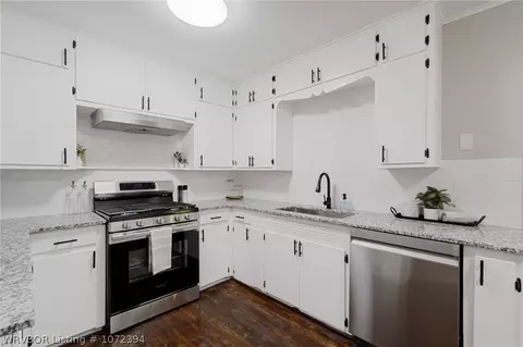Kitchen - 2315 N 53rd St, Fort Smith, AR 72904 photo 1 of 2