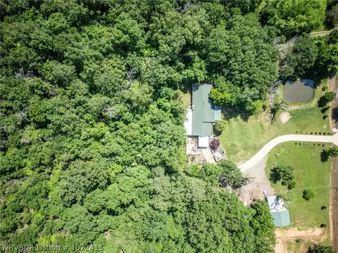 6923 Bear Hollow Rd, Fort Smith, AR 72916 photo 4