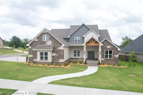9001 Breitling Ct, Fort Smith, AR 72916