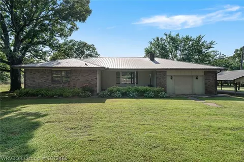 249 Riverside Rd, Poteau, OK 74953