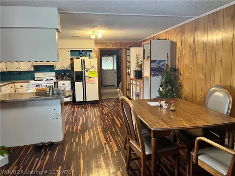 Dining - 24010 Highway 45, Hackett, AR 72937 photo 1 of 1