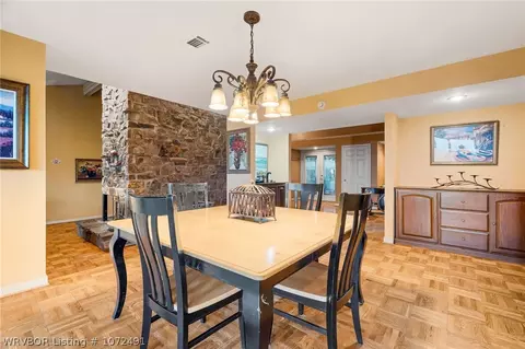 Dining - 2916 Kells Abbey, Fort Smith, AR 72908 photo 3 of 3