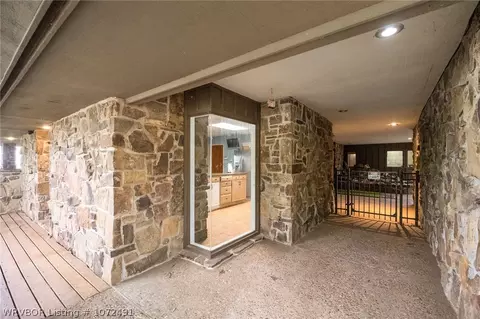 Entry Way - 2916 Kells Abbey, Fort Smith, AR 72908 photo 1 of 7