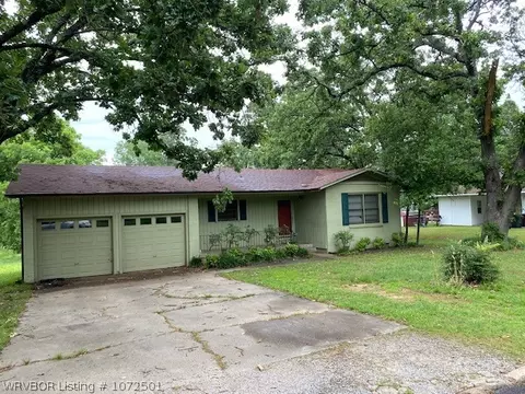 5411 Yantis St, Fort Smith, AR 72903