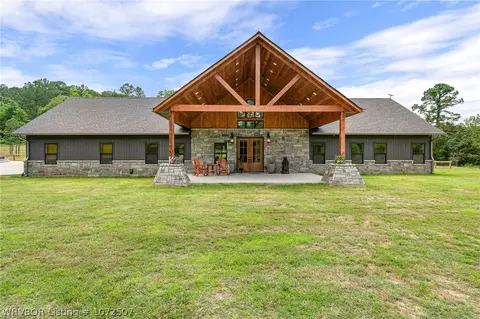 28830 Wildwood Ln, Poteau, OK 74953