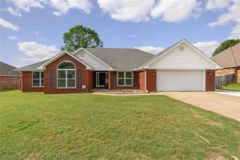 3210 Osprey Dr, Greenwood, AR 72936
