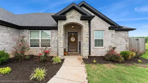 613 Chamberlain Rd, Prairie Grove, AR 72753
