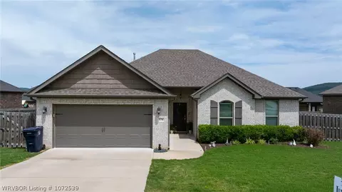 570 Captain Stockton St, Prairie Grove, AR 72753