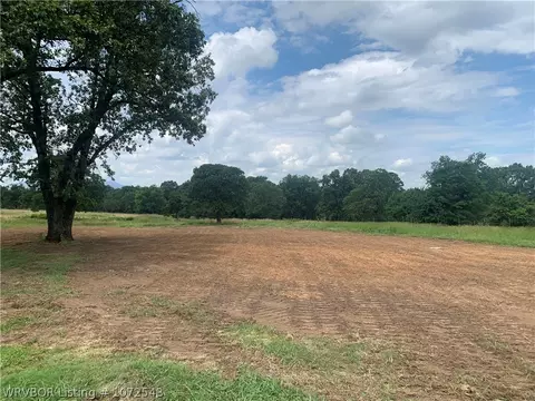 8615 Top Fork Rd, Huntington, AR 72940