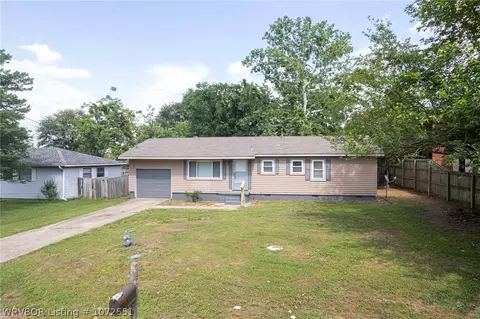 Exterior - 2515 S 57th St, Fort Smith, AR 72903 photo 5 of 7