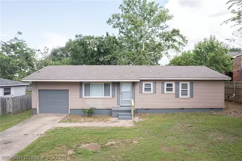 Exterior - 2515 S 57th St, Fort Smith, AR 72903 photo 3 of 7