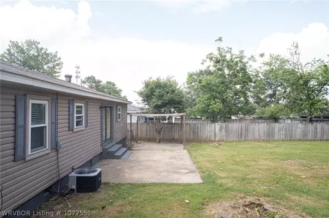 Exterior - 2515 S 57th St, Fort Smith, AR 72903 photo 6 of 7