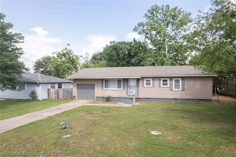 Exterior - 2515 S 57th St, Fort Smith, AR 72903 photo 7 of 7