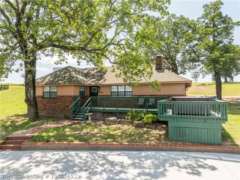 2401 Harmony Rd, Alma, AR 72921