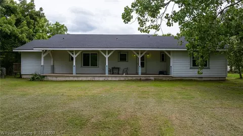 19118 193rd Ave, Spiro, OK 74959