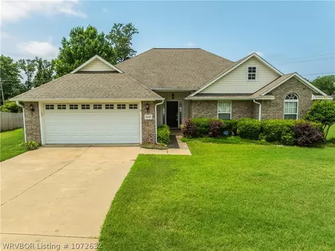 2435 Kaylonni Ln, Van Buren, AR 72956