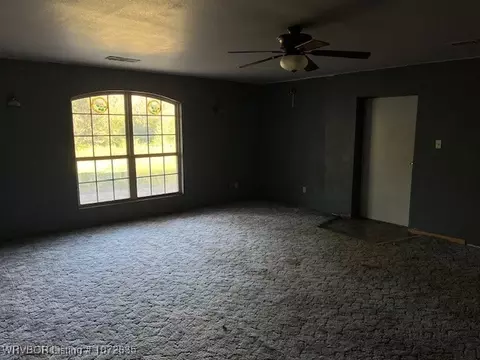 Living - 465614 E 1095, Gans, OK 74936 photo 3 of 4