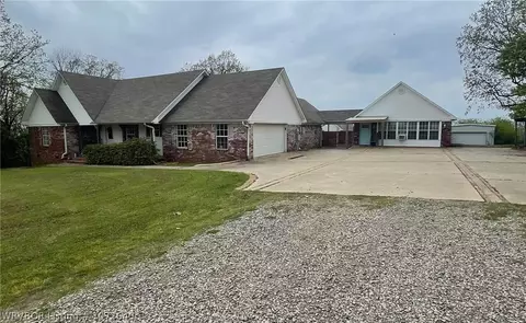 6311 Whipperwill Dr, Ozark, AR 72949