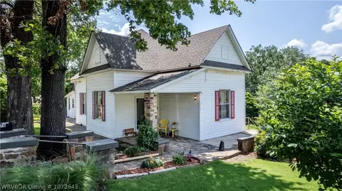 870 Bennett Ave, Booneville, AR 72927