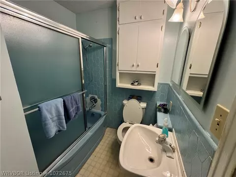 Bath - 2601 Dallas, Fort Smith, AR 72903 photo 2 of 3