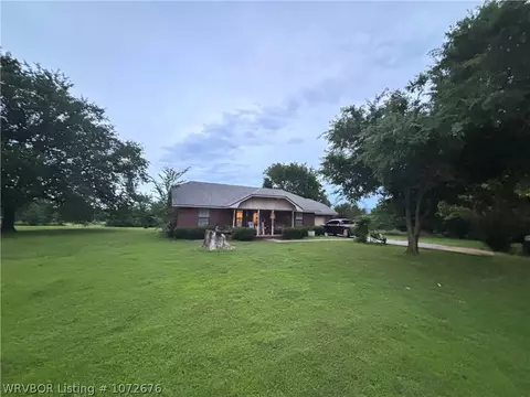 108 Tupelo St, Hartford, AR 72938 photo 4
