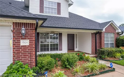 Exterior - 1504 Rutgers Cir, Fort Smith, AR 72908 photo 2 of 4