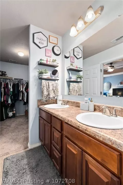 214 Legacy Dr, Barling, AR 72923 photo 14