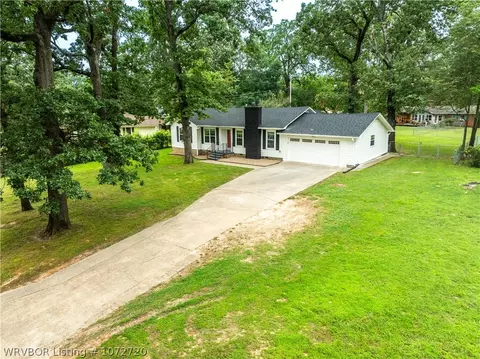 1107 57th Ter, Fort Smith, AR 72904 photo 4