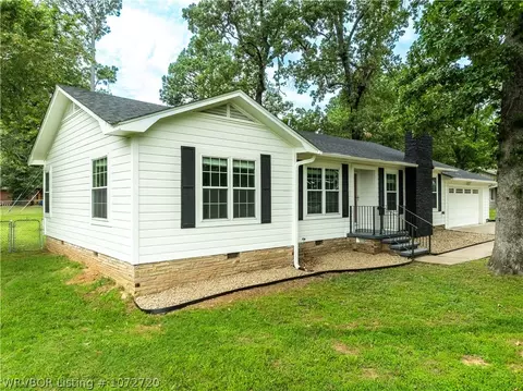1107 57th Ter, Fort Smith, AR 72904 photo 3