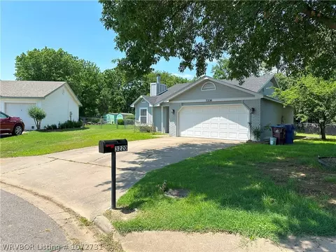 3220 S 68th Cir, Fort Smith, AR 72903 photo 3