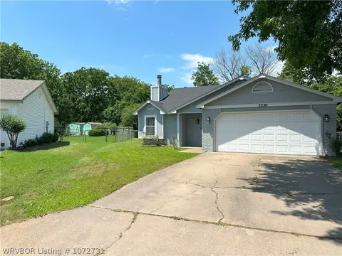 3220 S 68th Cir, Fort Smith, AR 72903 photo 6