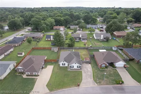 909 N 2nd Ter, Barling, AR 72923 photo 20